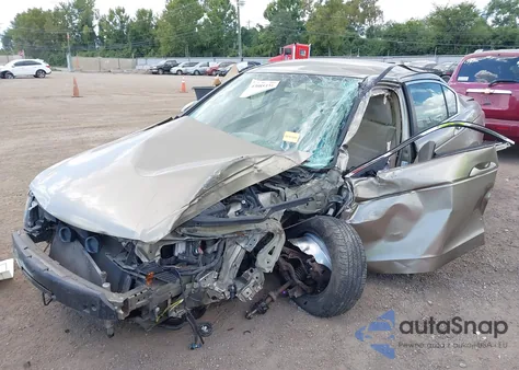 2010 Honda Accord 2.4 Lx-P z USA, uszkodzony, nr VIN 1HGCP2F41AA031639